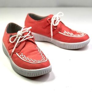 TUK creeper style sneakers salmon pink faux stitching lace up 8